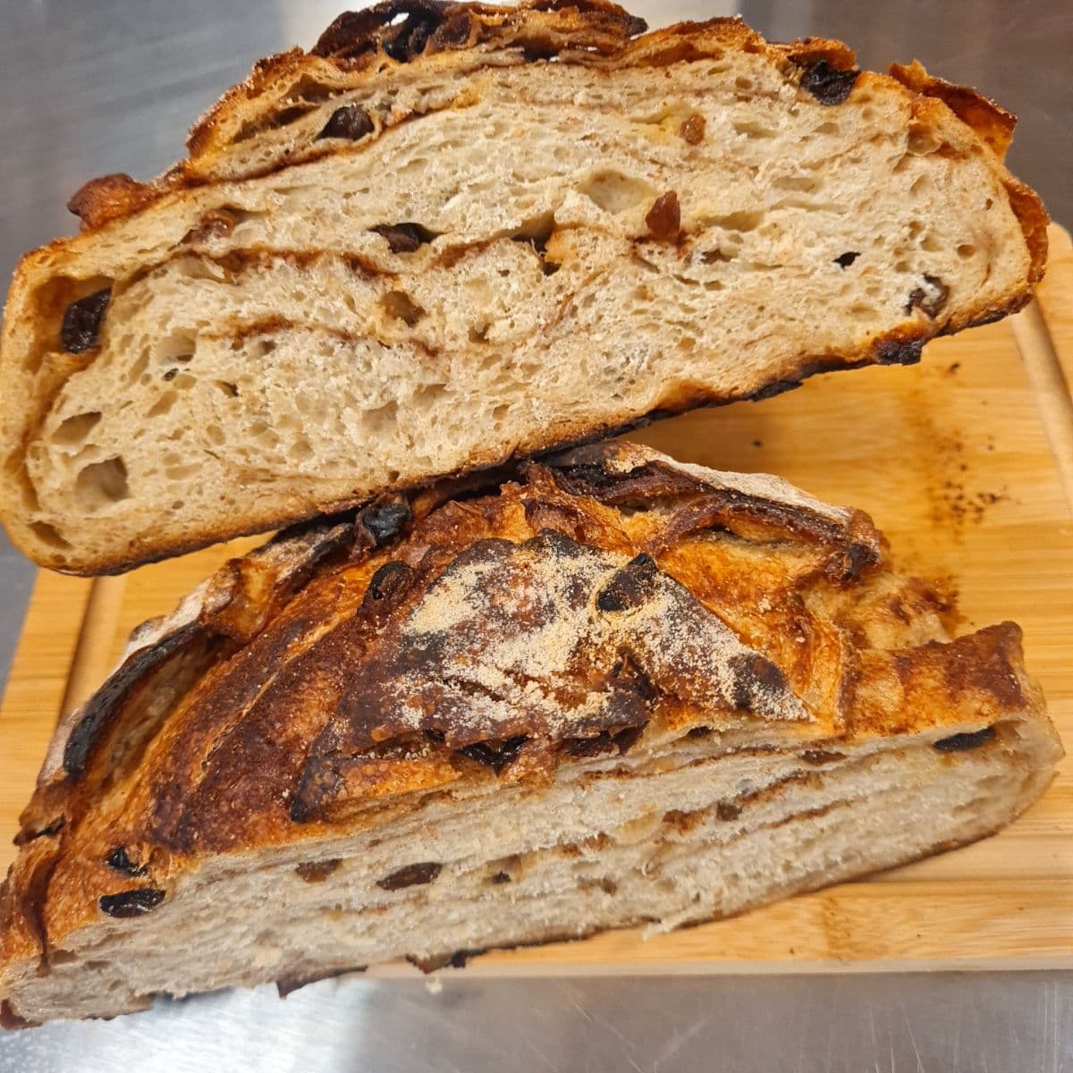 Sourdough Cinnamon & Raisin